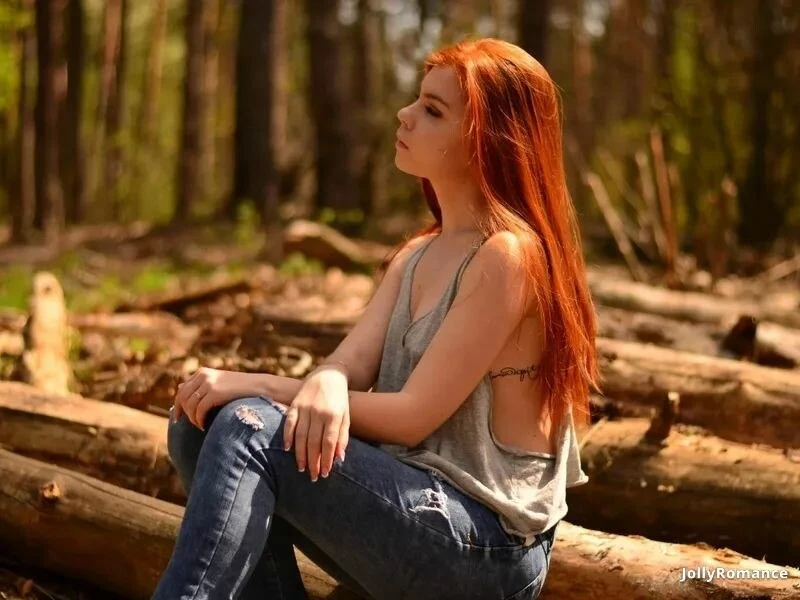 Eva Profile image 4