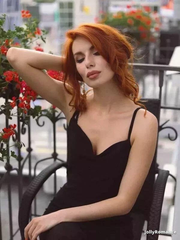 Valeria Profile image 5