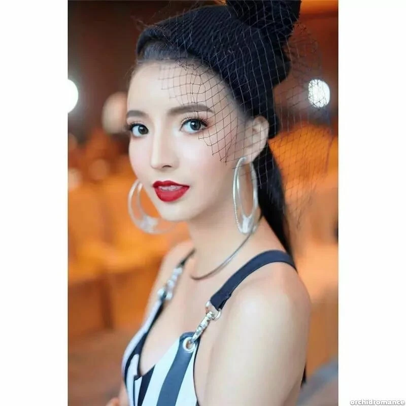 Nida Profile image 3