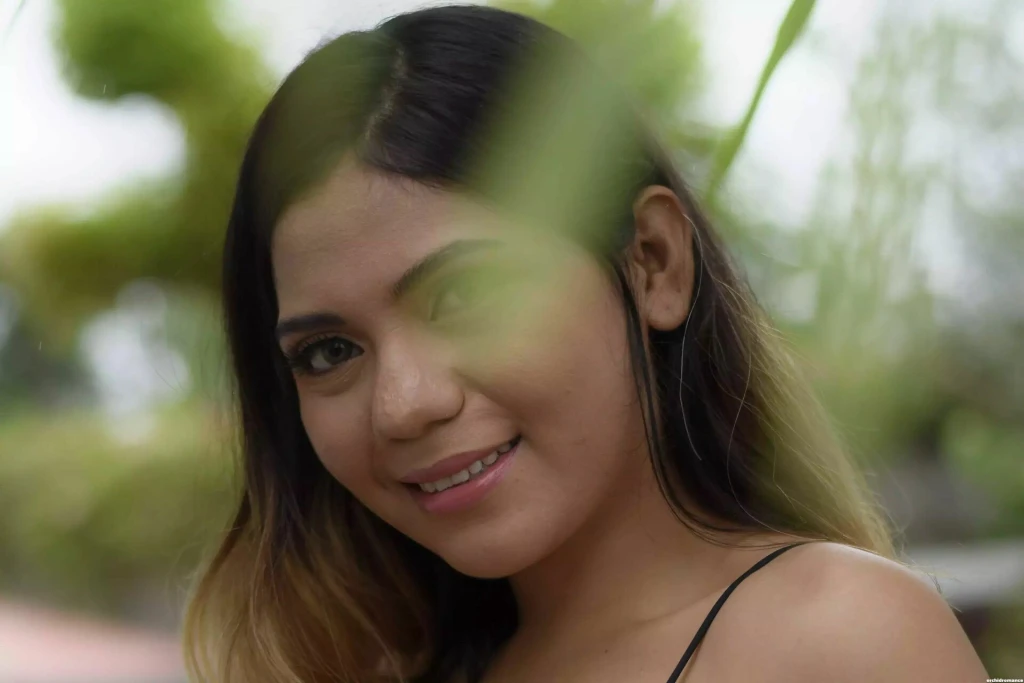 Hira Profile image 1