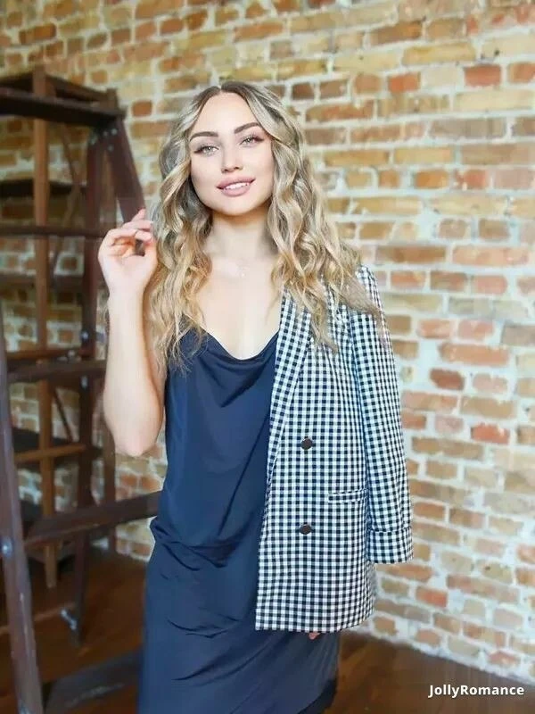 Nataliya Profile image 4
