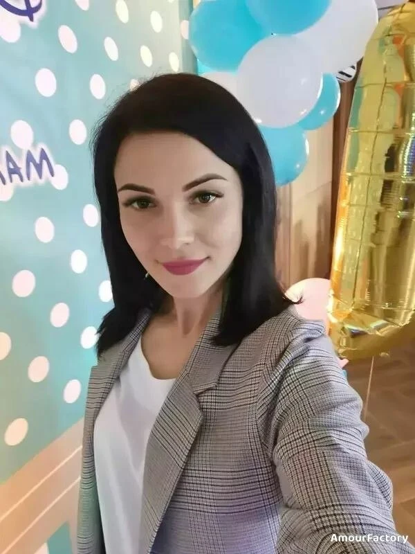 Aleksandra Profile image 3