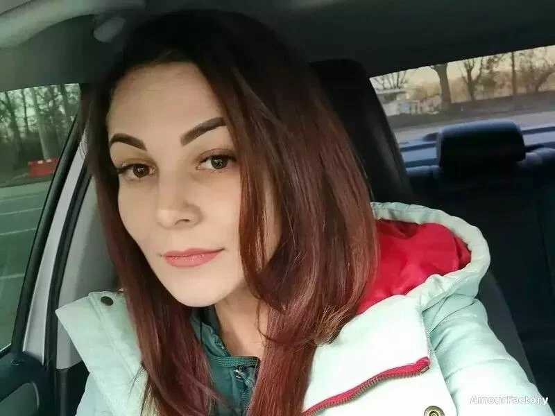 Aleksandra Profile image 2